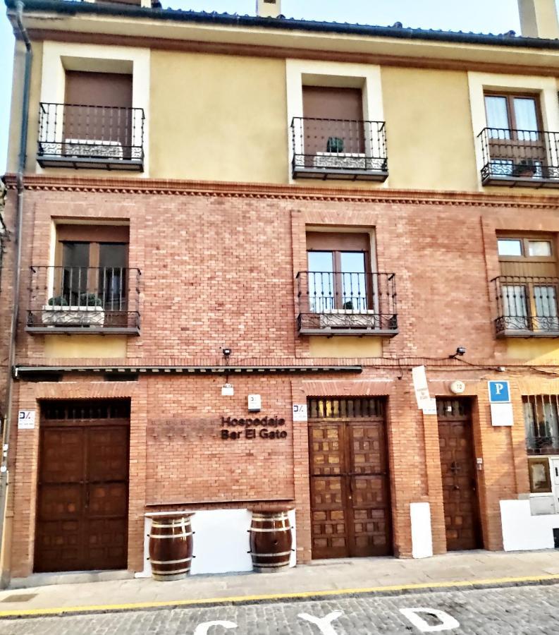 Hospedaje Bar El Gato Del Acueducto Segovia Kültér fotó