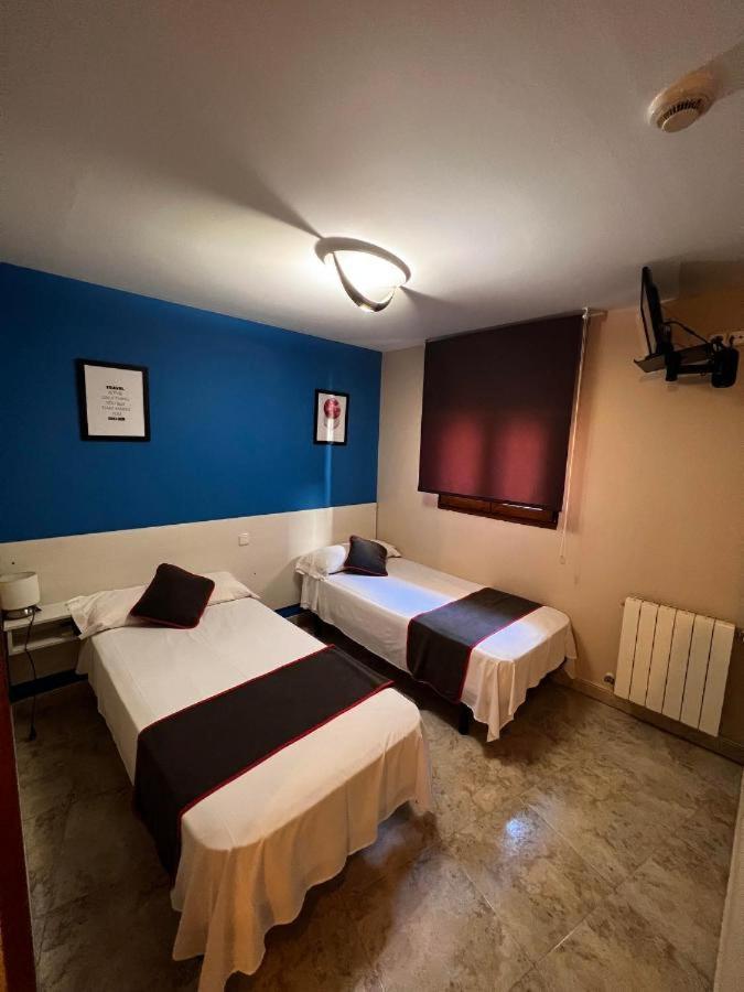 Hospedaje Bar El Gato Del Acueducto Segovia Kültér fotó